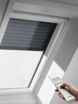 VELUX�-Rollladen mit Solarantrieb SSL dunkelgrau